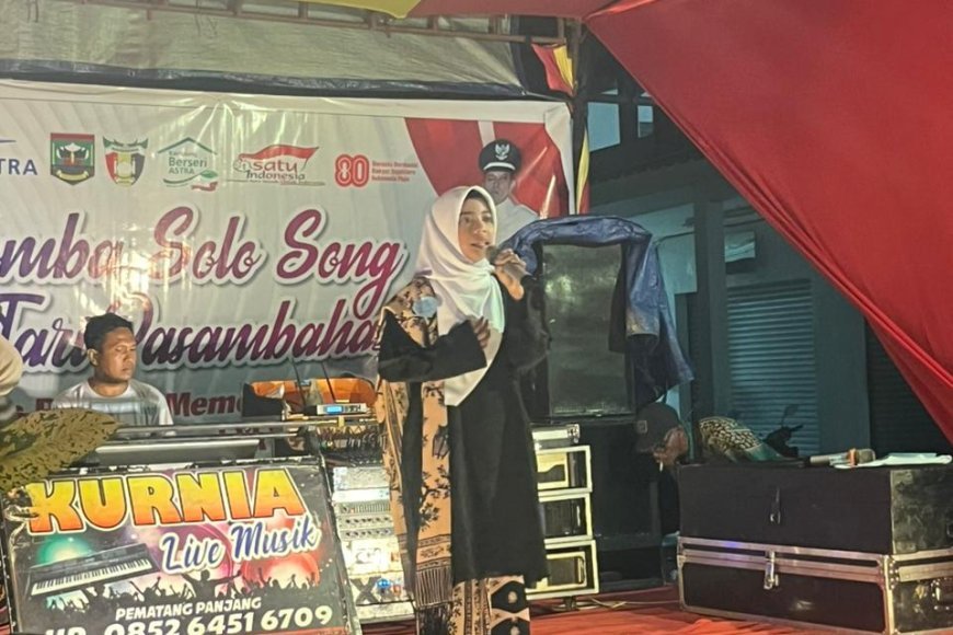 Santri SMP Akhlak Cendekia Muslim Ikuti Lomba Solo Song Memeriahkan HUT RI ke-80 di Nagari Pamatang Panjang