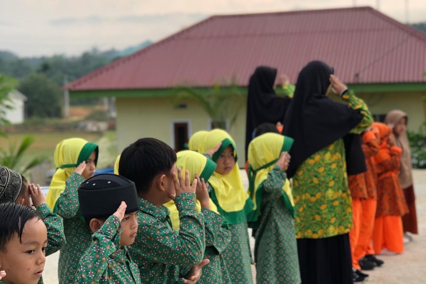 Hari Kemerdekaan RI ke-79 di Yayasan Pendidikan Cendekia Muslim: Antara Kebersamaan dan Kebanggaan
