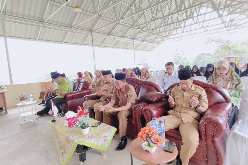 Pembukaan Secara Resmi Kegiatan Festival Literasi Cendekia Muslim 2025 di Kabupaten Sijunjung.