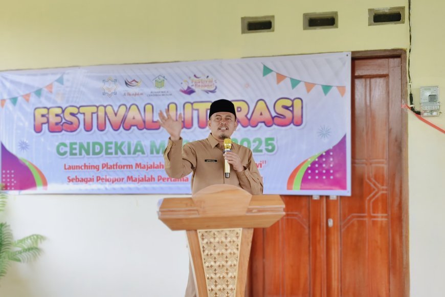 Pembukaan Secara Resmi Kegiatan Festival Literasi Cendekia Muslim 2025 di Kabupaten Sijunjung.