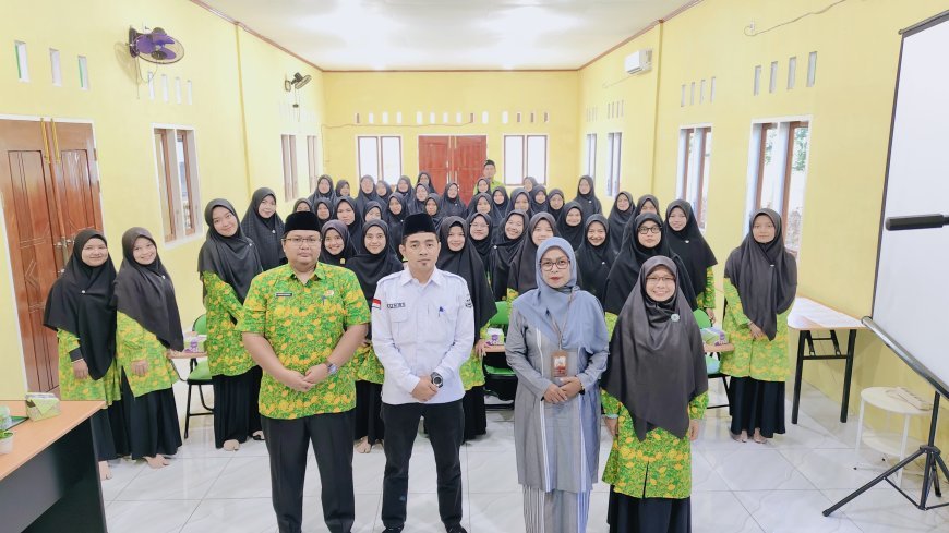 Pelantikan Kepala Sekolah dan Wakil Kepala Sekolah SMP Akhlak Cendekia Muslim serta Wakil Direktur Pusdiklat dan Penandatanganan SK Guru di Perguruan Islam Cendekia Muslim