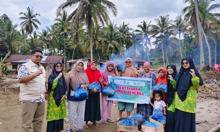 Cendekia Muslim Peduli Salurkan Donasi untuk Korban Bencana di Tiga Daerah Terdampak di Solok