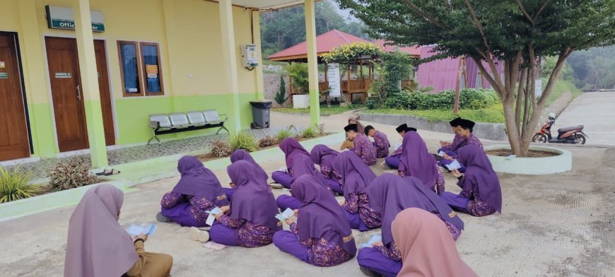 Mewujudkan Generasi Cendekia Berkarakter: Mengulas Dinamika Pembelajaran Holistik dan Inovatif di Sekolah Akhlak Cendekia Muslim Sijunjung