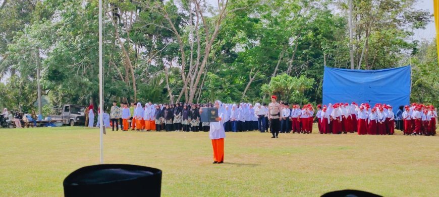 Amanah Kebangsaan: Jihan Khumaira Ariyanto, Santri Cendekia Muslim Sijunjung, Pukau Hadirin Saat Bacakan UUD 1945